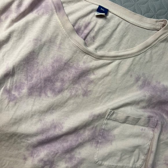 Old Navy XXL Tie Dye cropped t-shirt w pocket - Picture 5 of 5